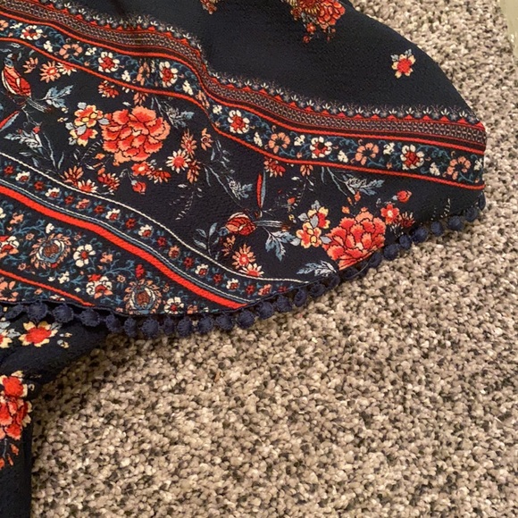 Strapless/ off the shoulder romper - Picture 4 of 5